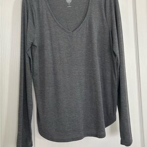 Gray Long Sleeve V-Neck Top